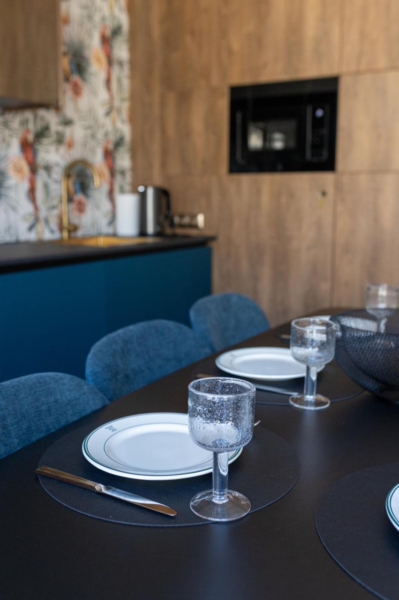 Four Sisters Luxury Rooms In Siauliai Exterior foto
